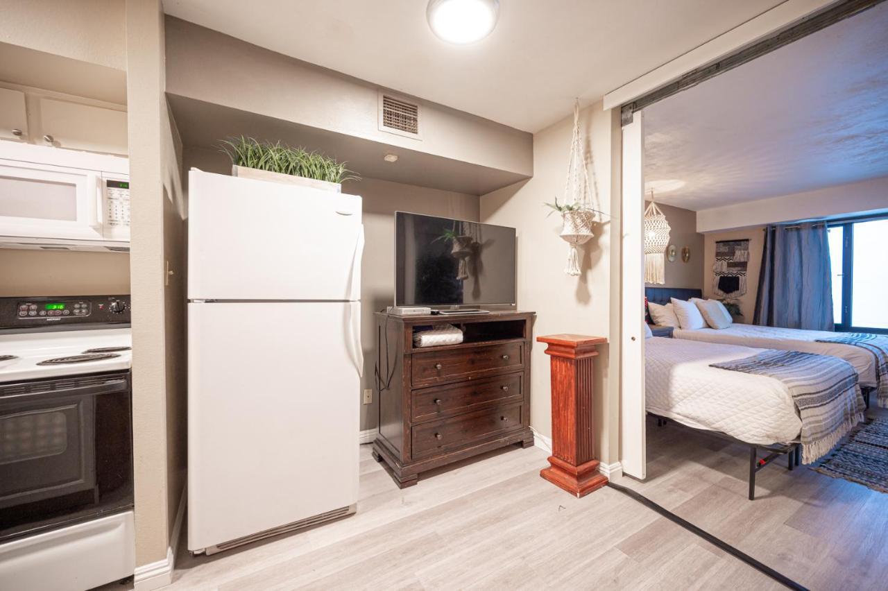 Stay Together Suites Las Vegas Exterior photo
